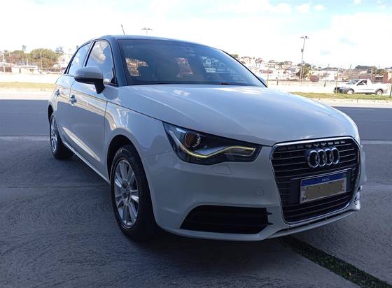 AUDI A1 1.4 TFSI SPORTBACK ATTRACTION 16V 122CV GASOLINA 4P S-TRONIC